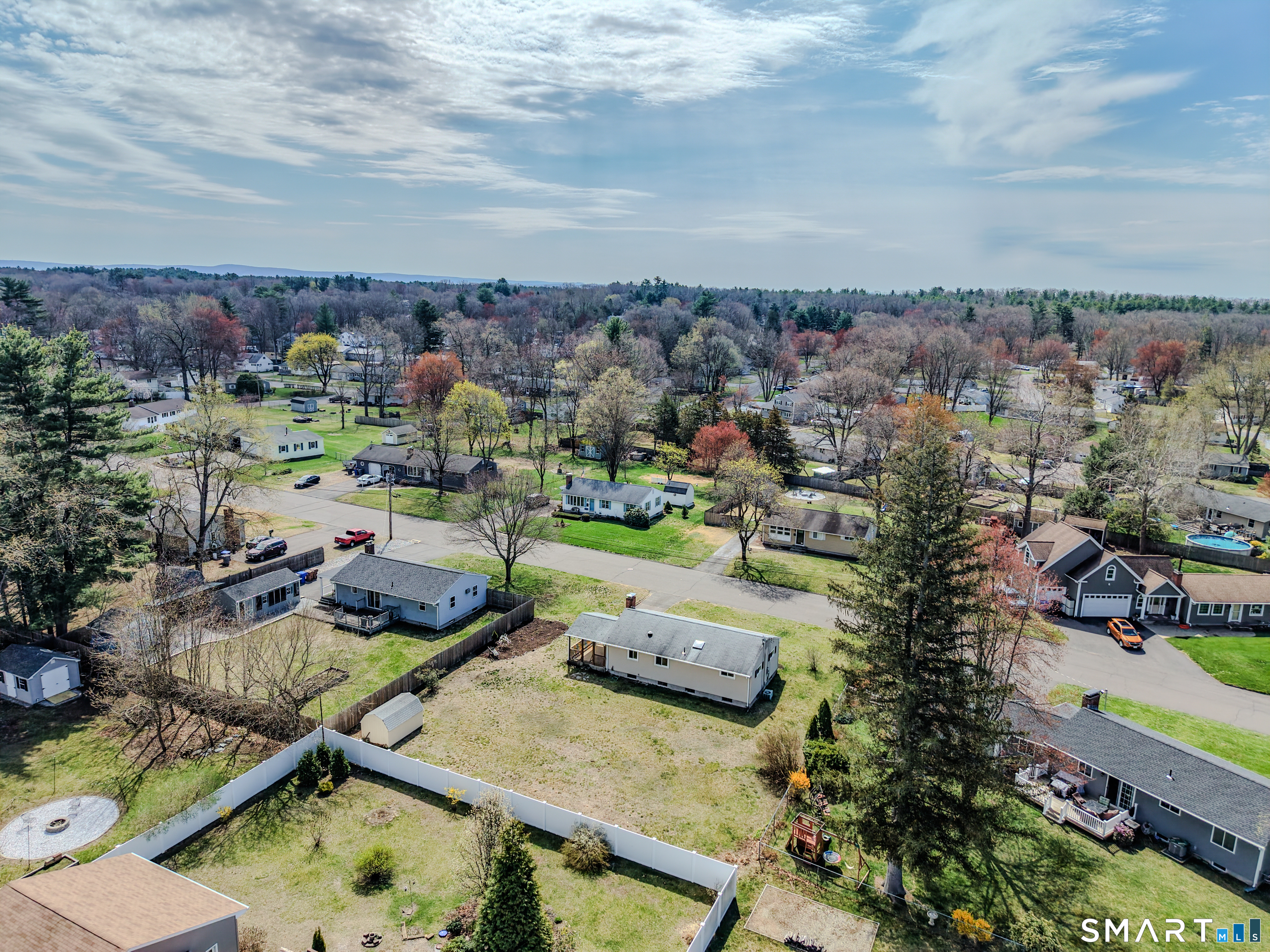10 Nevins Avenue Enfield CT 06082