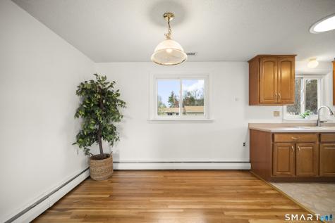 10 Nevins Avenue Enfield CT 06082