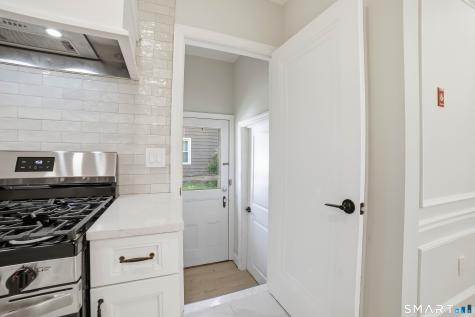 210 Colony Road New Haven CT 06511