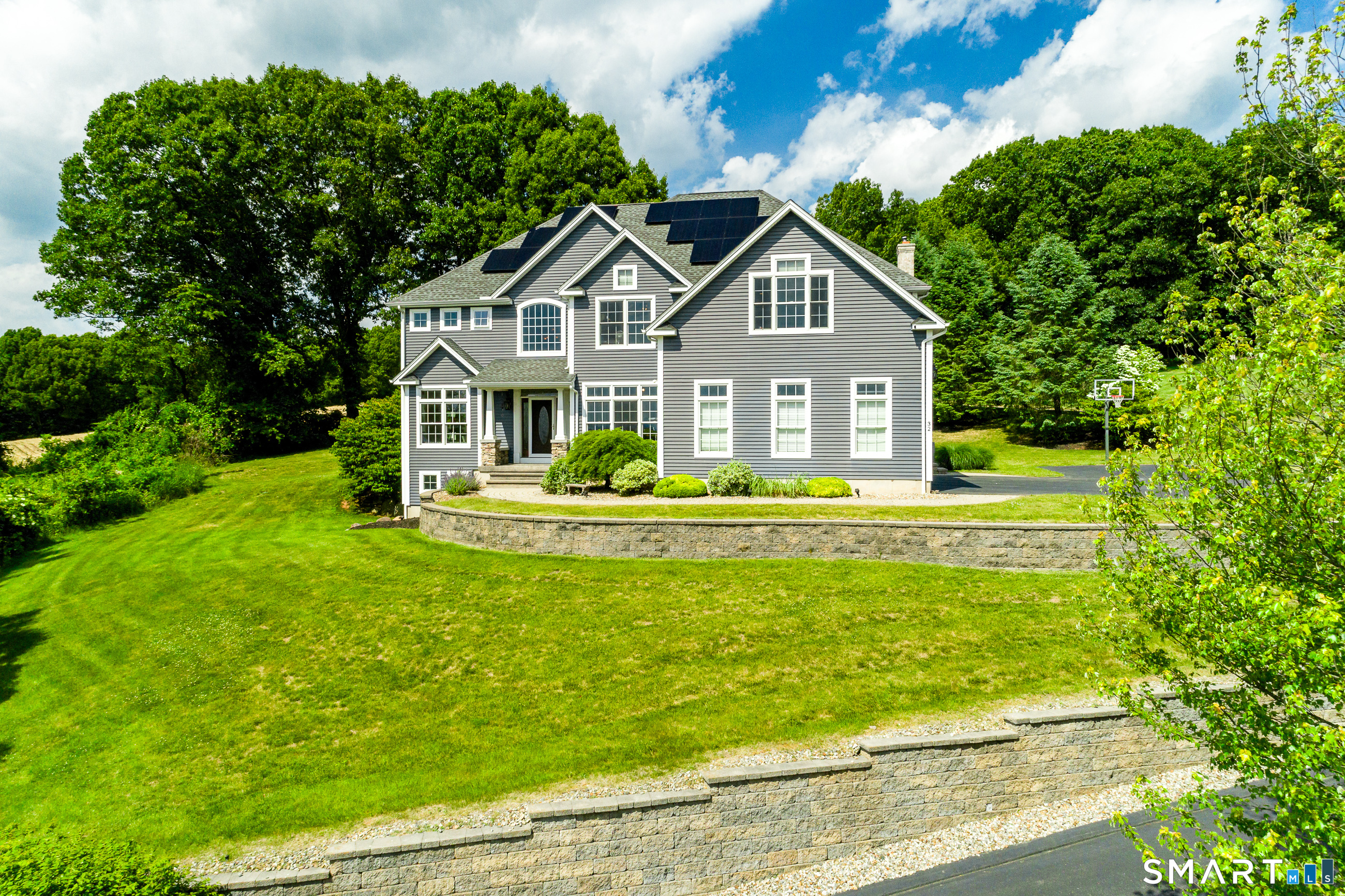 32 Pease Farm Road Ellington CT 06029