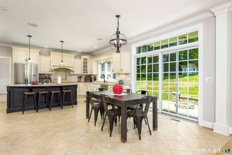 32 Pease Farm Road Ellington CT 06029