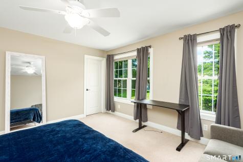 32 Pease Farm Road Ellington CT 06029
