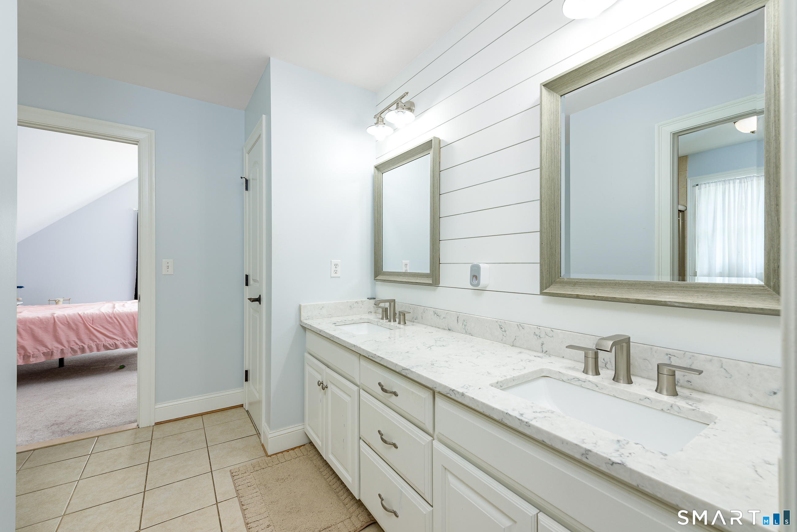 32 Pease Farm Road Ellington CT 06029