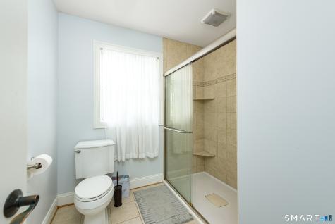 32 Pease Farm Road Ellington CT 06029