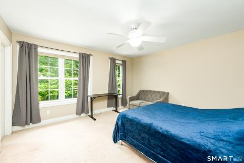 32 Pease Farm Road Ellington CT 06029