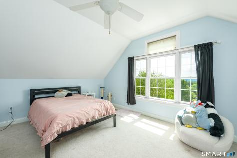 32 Pease Farm Road Ellington CT 06029