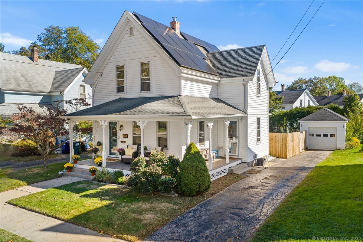 44 Moss Street Stonington CT 06379