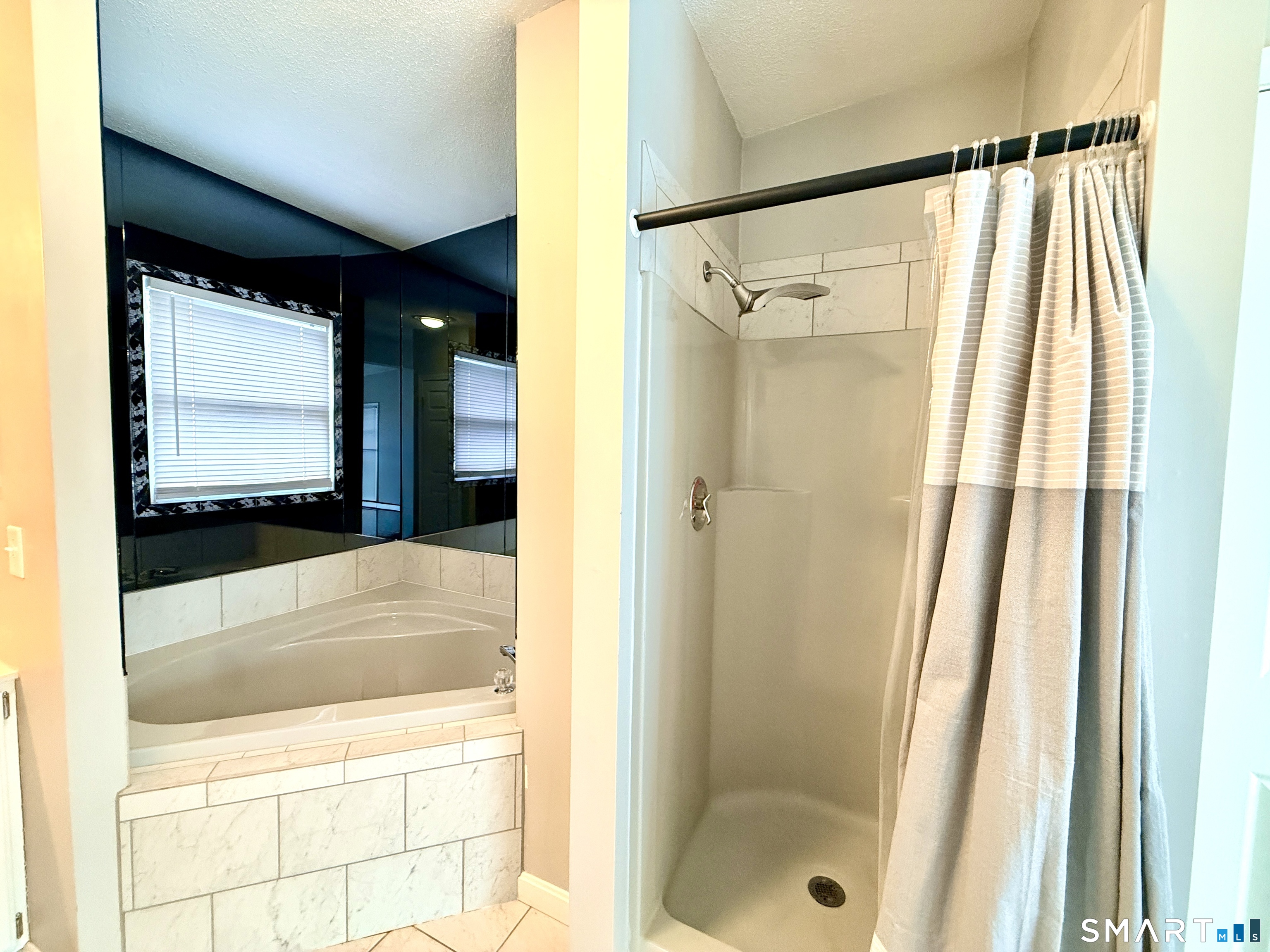 33-D Laurel Point Drive Montville CT 06370
