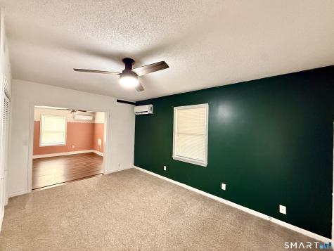 33-D Laurel Point Drive Montville CT 06370
