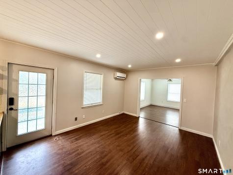 33-D Laurel Point Drive Montville CT 06370