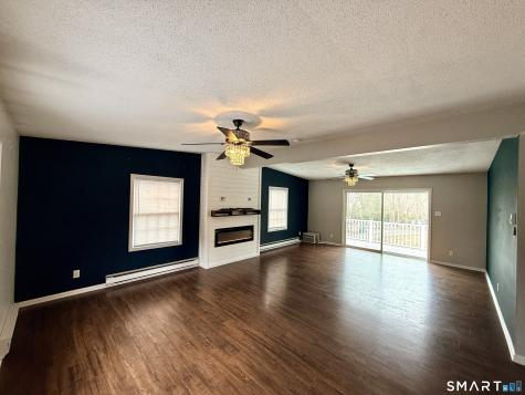 33-D Laurel Point Drive Montville CT 06370