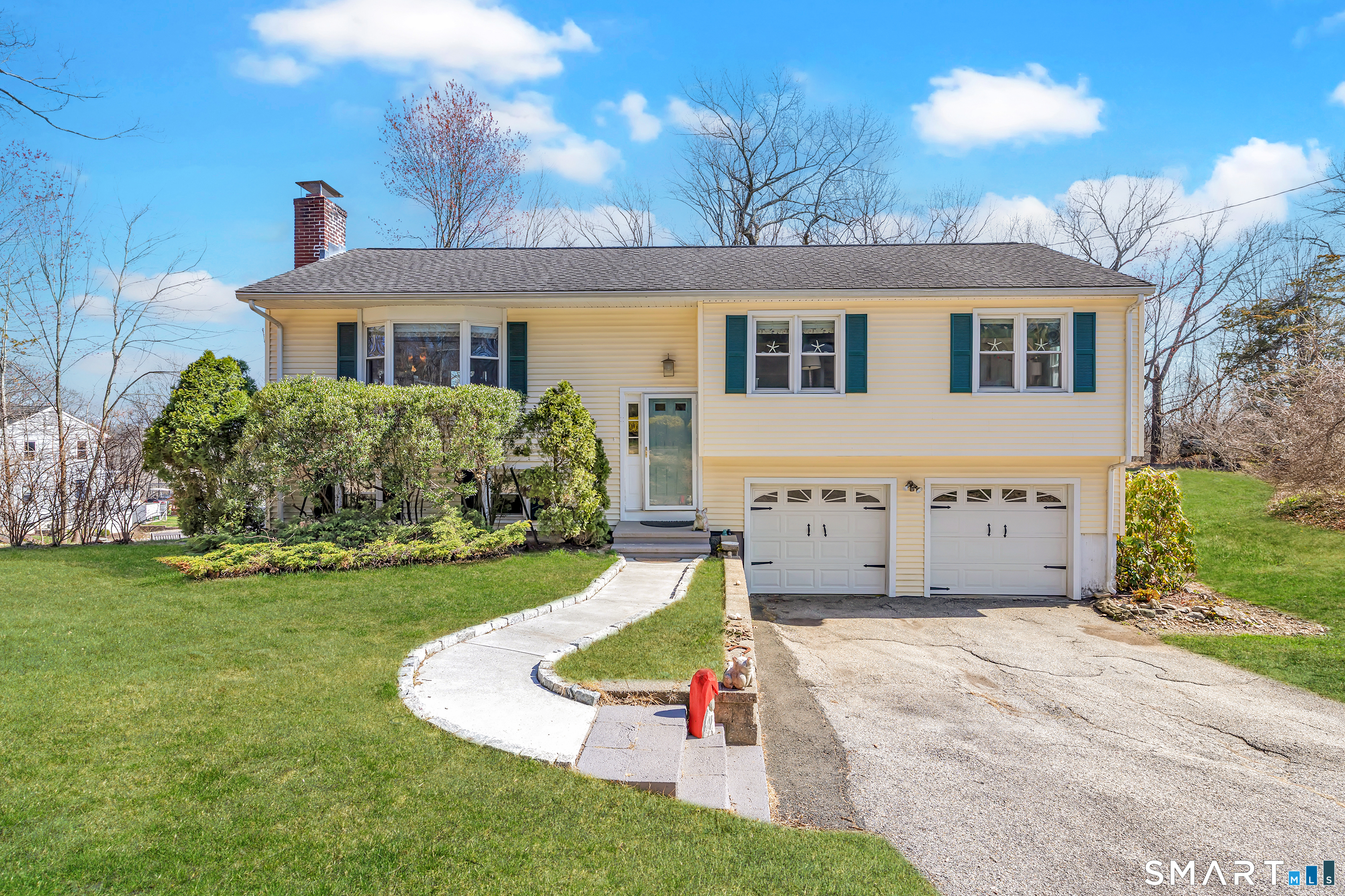 23 Surrey Drive Shelton CT 06484