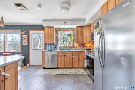 23 Surrey Drive Shelton CT 06484