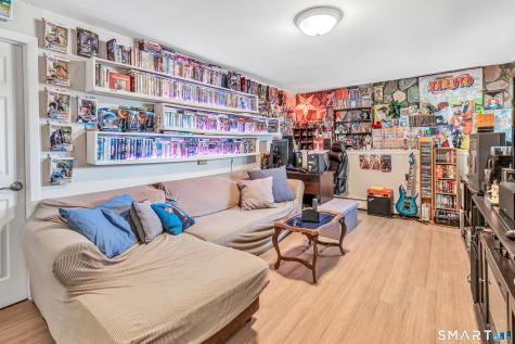 23 Surrey Drive Shelton CT 06484