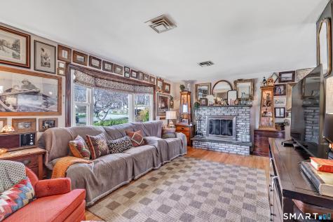 23 Surrey Drive Shelton CT 06484