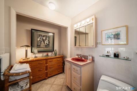 152 Head Of Meadow Road Newtown CT 06470