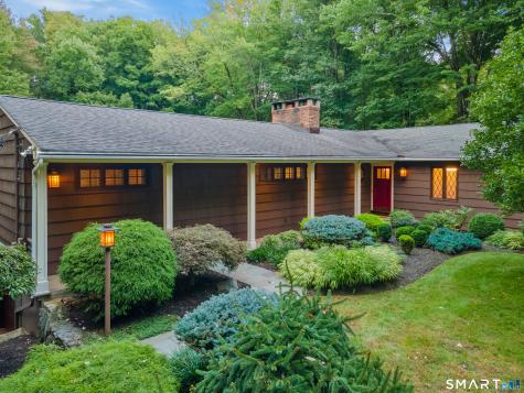 152 Head Of Meadow Road Newtown CT 06470