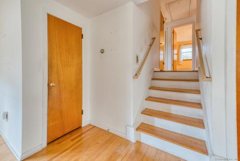 80 Farmstead Avenue Groton CT 06355