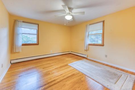 80 Farmstead Avenue Groton CT 06355