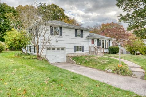 80 Farmstead Avenue Groton CT 06355