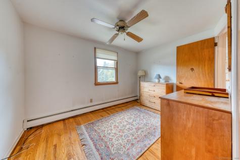 80 Farmstead Avenue Groton CT 06355