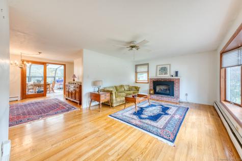 80 Farmstead Avenue Groton CT 06355