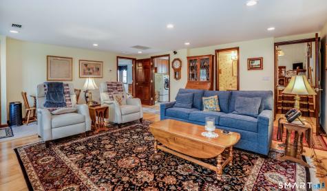 118 Tremont Street Newington CT 06111