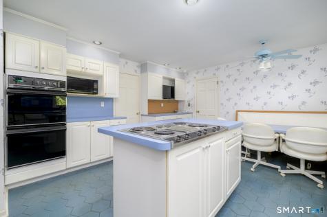 99 Fawnfield Road Stamford CT 06903