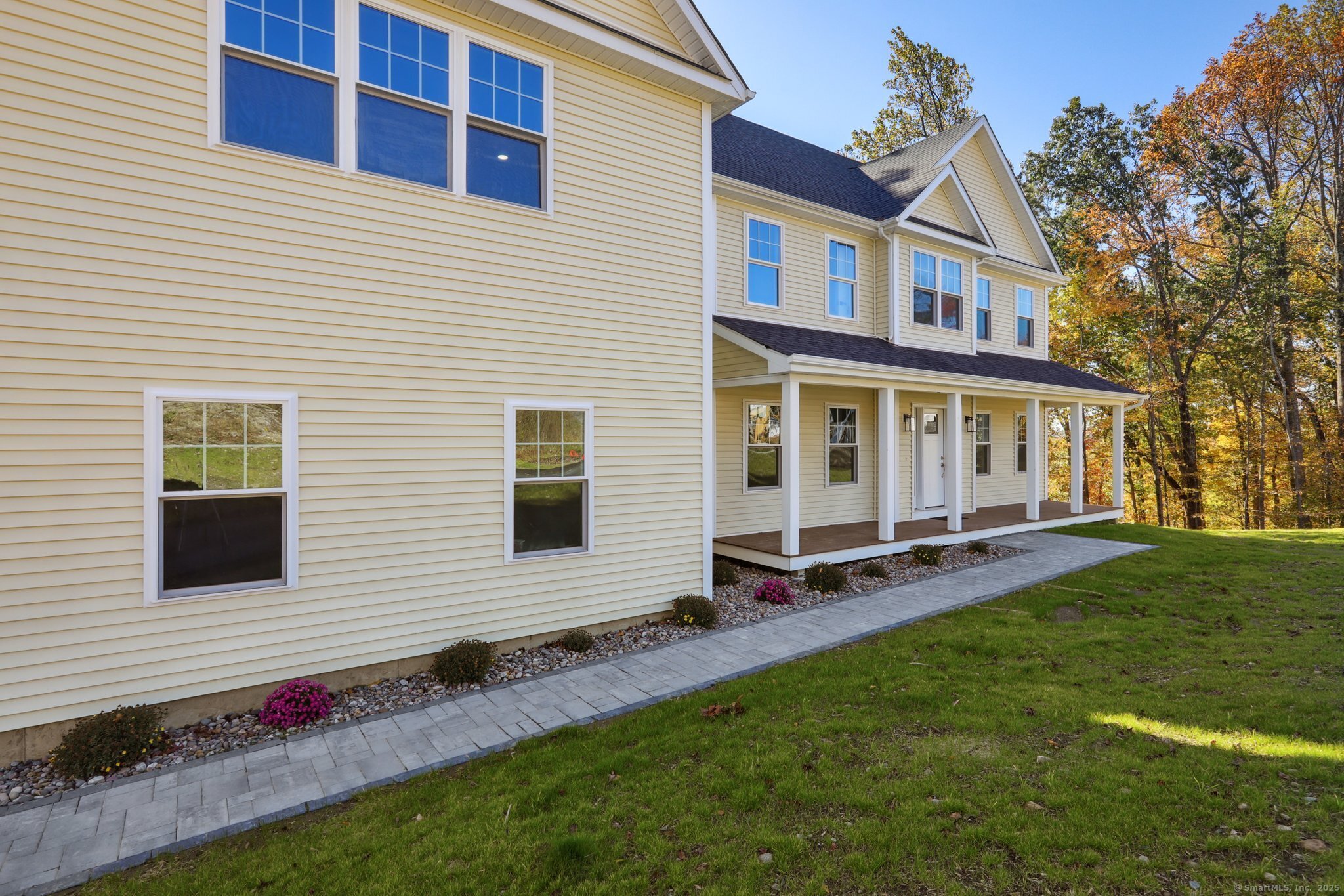 19A Apache Drive Brookfield CT 06804