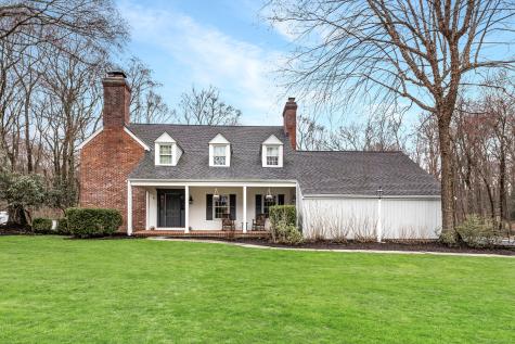 4 Ledgewood Road Redding CT 06896