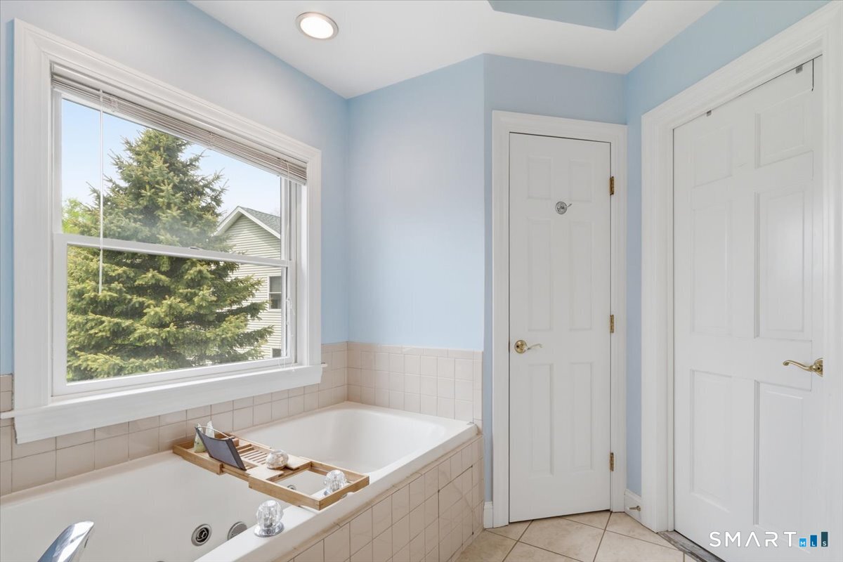 26 Giovanni Drive Waterford CT 06385