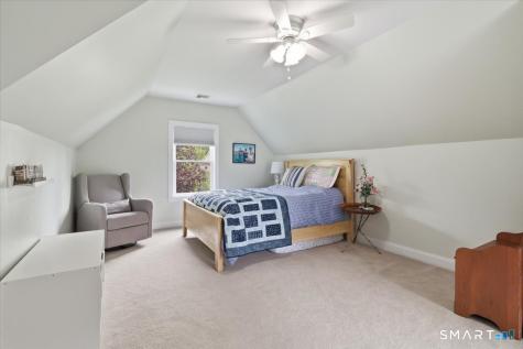 26 Giovanni Drive Waterford CT 06385
