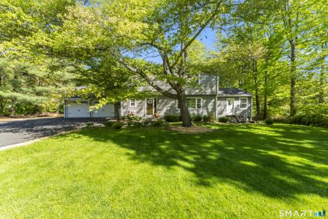 23 Hall Lane Newtown CT 06470