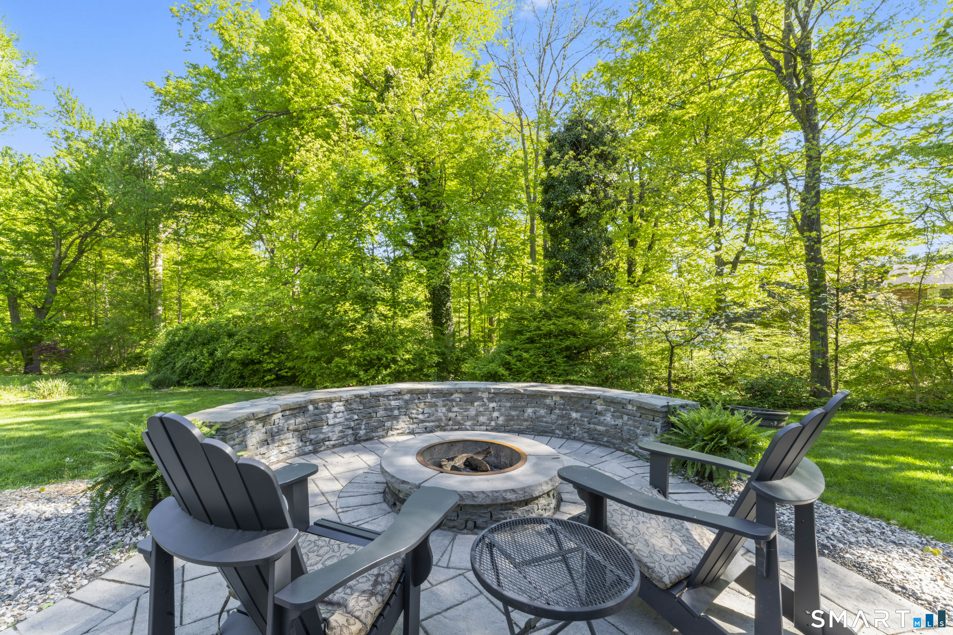 23 Hall Lane Newtown CT 06470