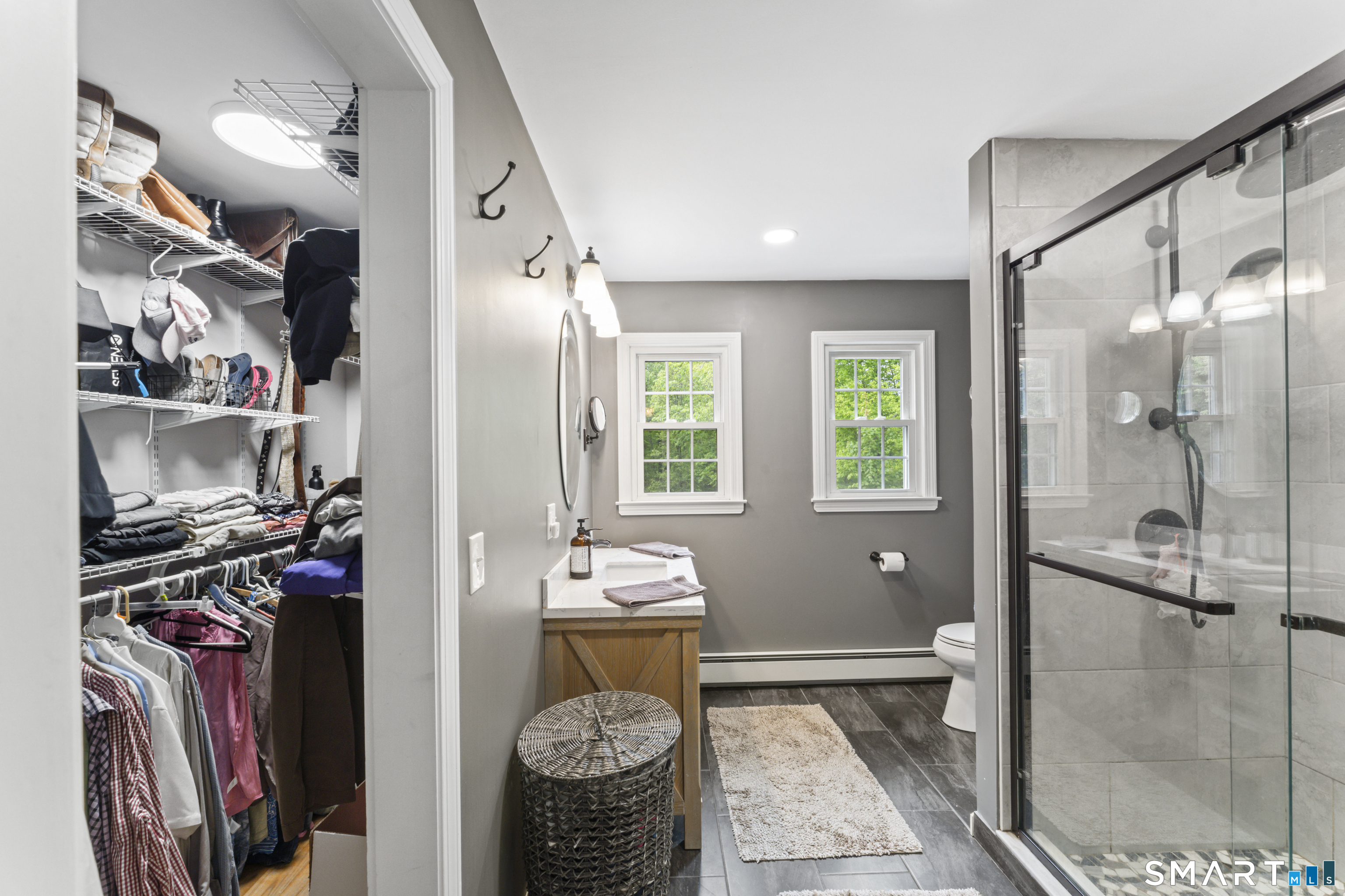 23 Hall Lane Newtown CT 06470