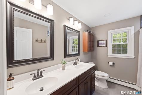 23 Hall Lane Newtown CT 06470