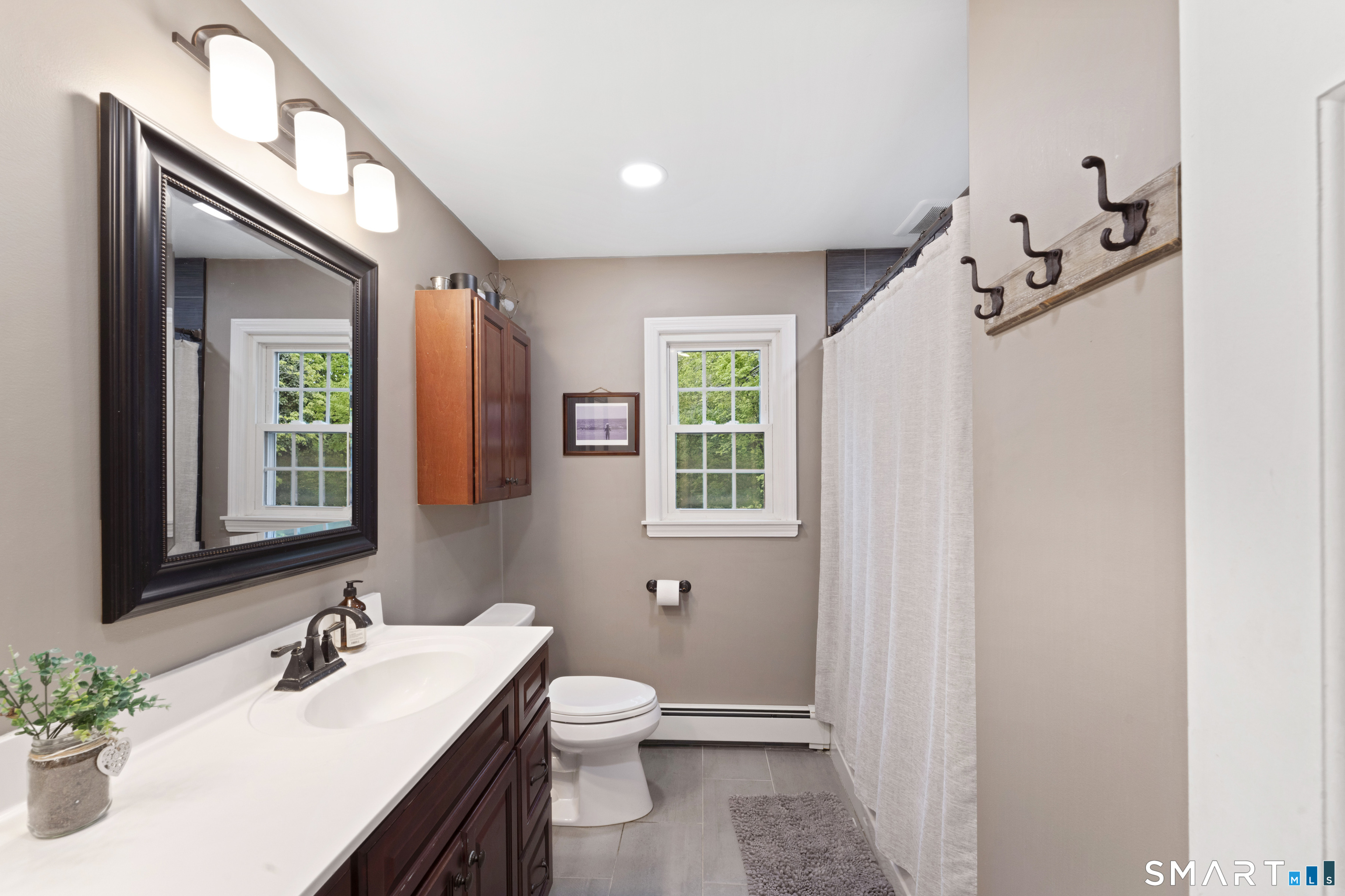 23 Hall Lane Newtown CT 06470