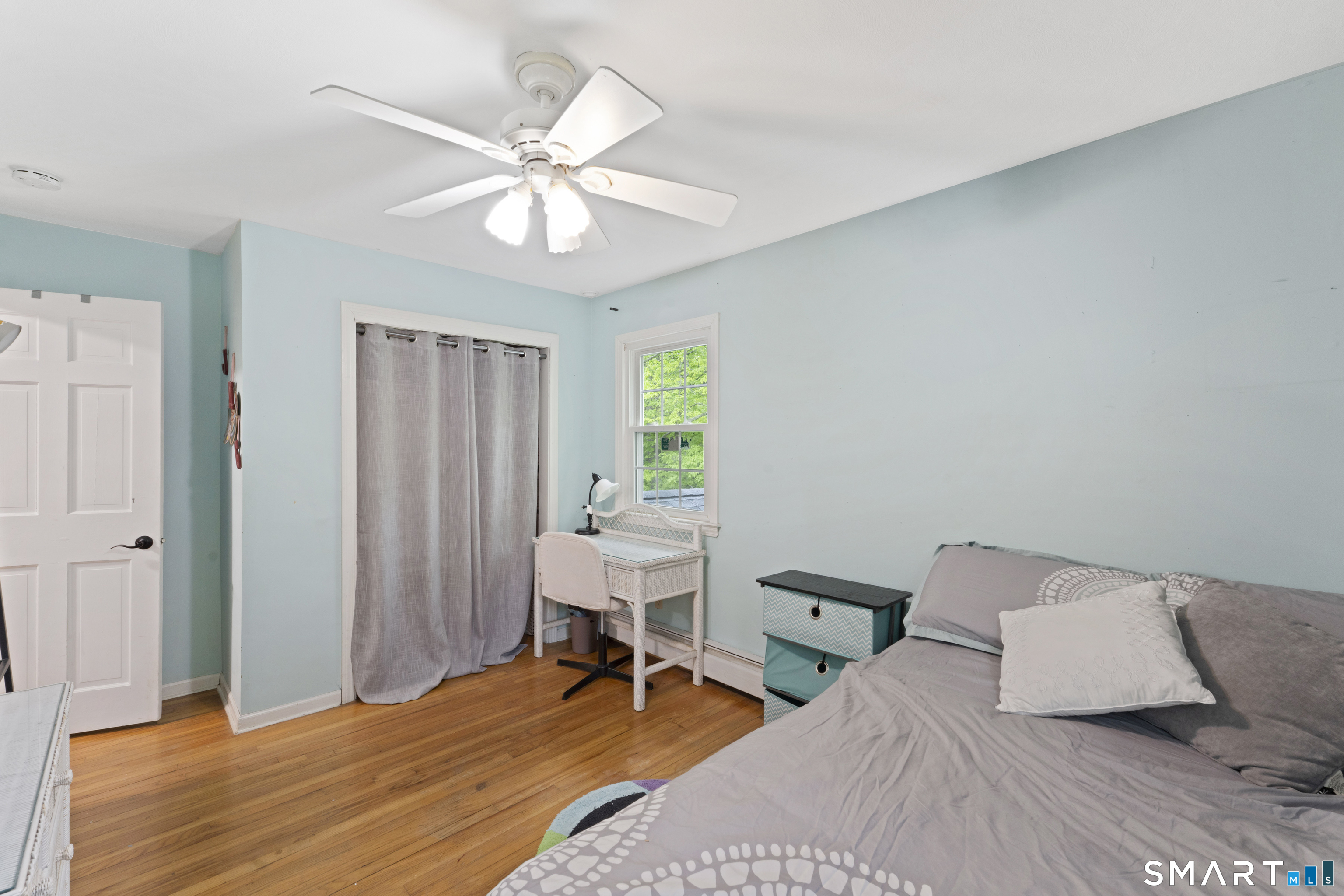 23 Hall Lane Newtown CT 06470