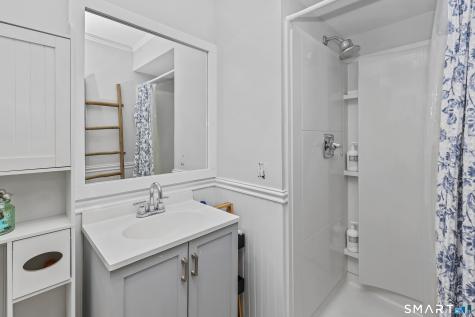 28 Kingston Road Trumbull CT 06611