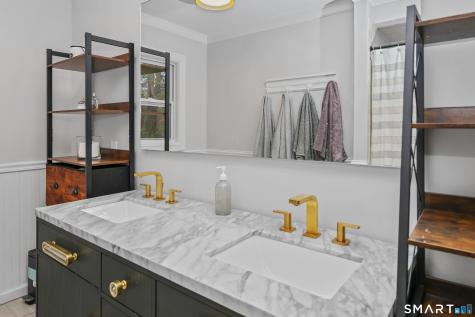 28 Kingston Road Trumbull CT 06611