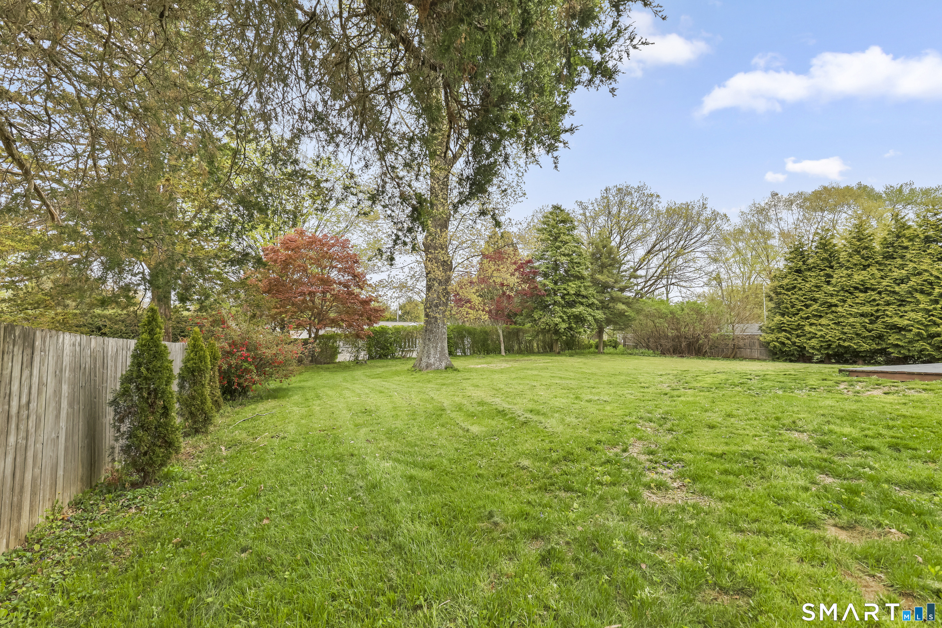 28 Kingston Road Trumbull CT 06611