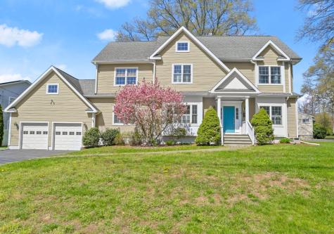 10 Old Stratfield Road Fairfield CT 06825
