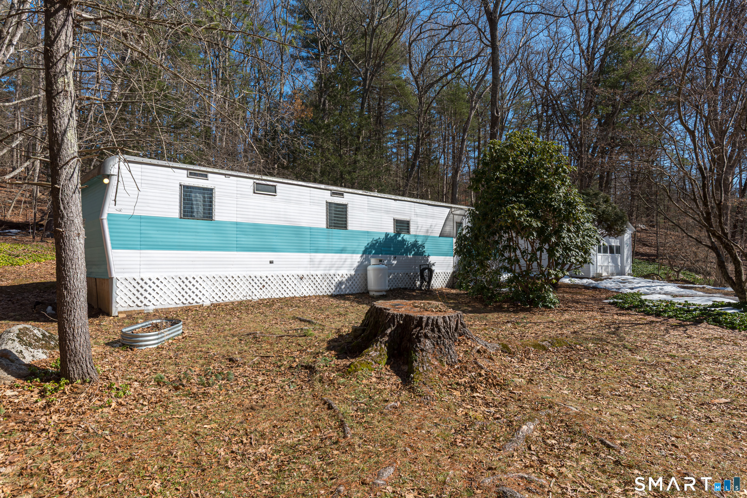 23 Baxter Road Willington CT 06279