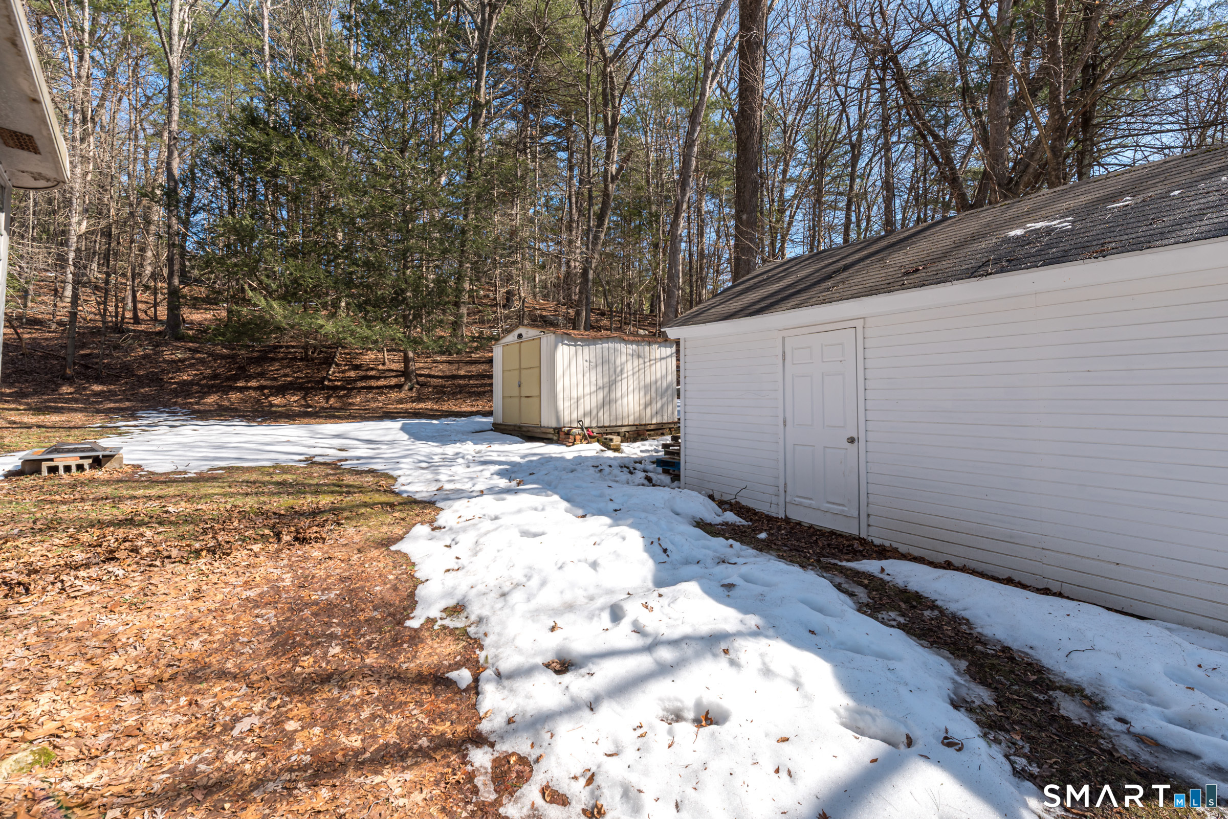 23 Baxter Road Willington CT 06279