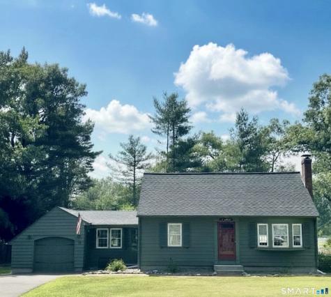 17 Carver Circle Simsbury CT 06070