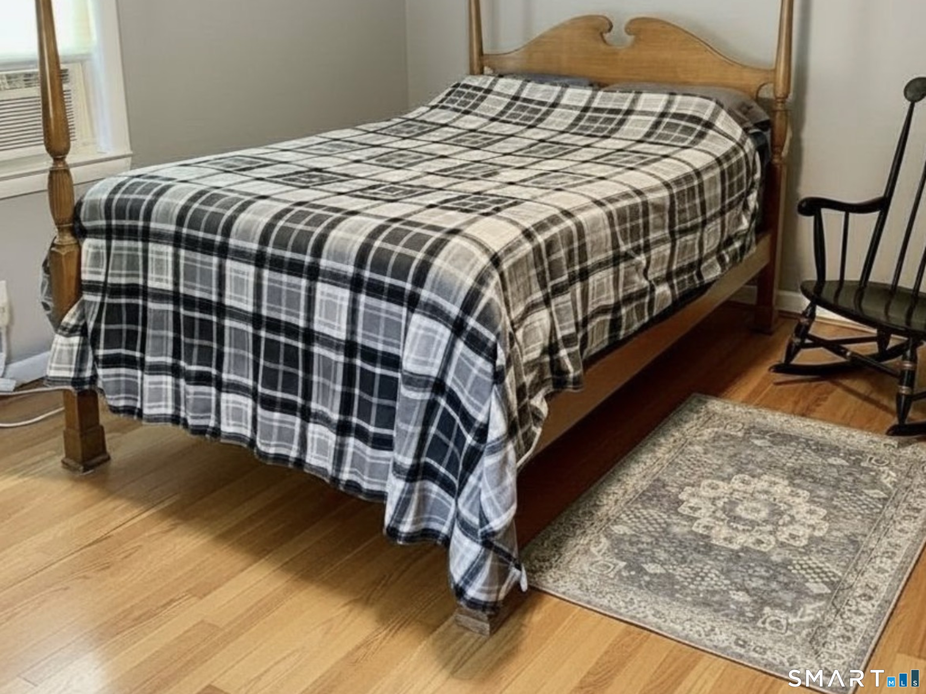 17 Carver Circle Simsbury CT 06070