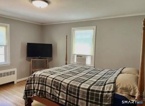 17 Carver Circle Simsbury CT 06070