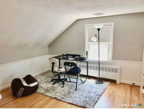 17 Carver Circle Simsbury CT 06070