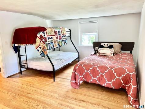 17 Carver Circle Simsbury CT 06070
