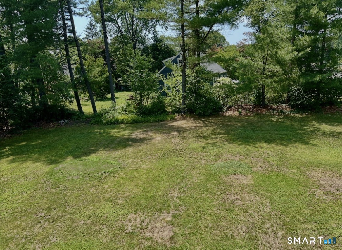17 Carver Circle Simsbury CT 06070